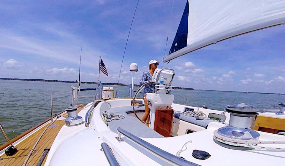 Oyster 46 Sailing 1 v2