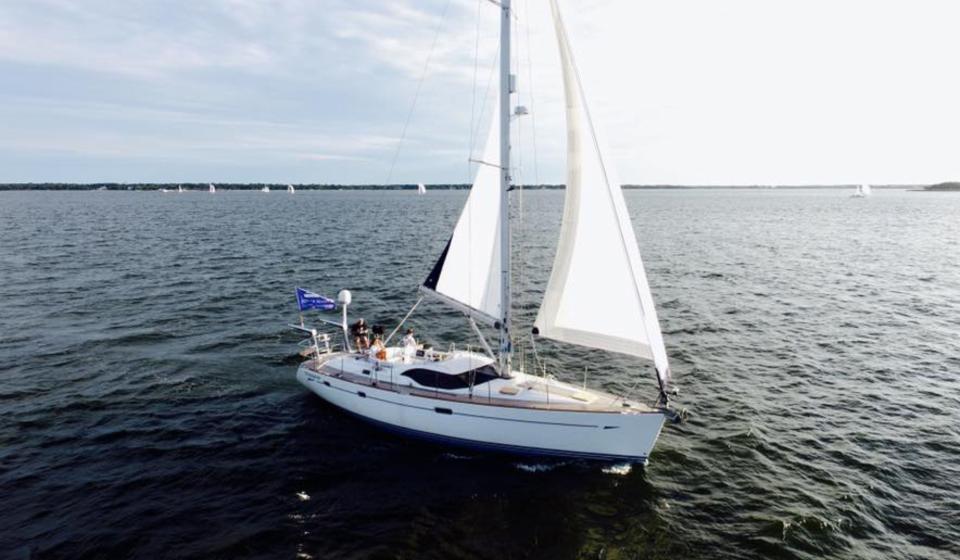 Oyster 46 Sailing 2 v2