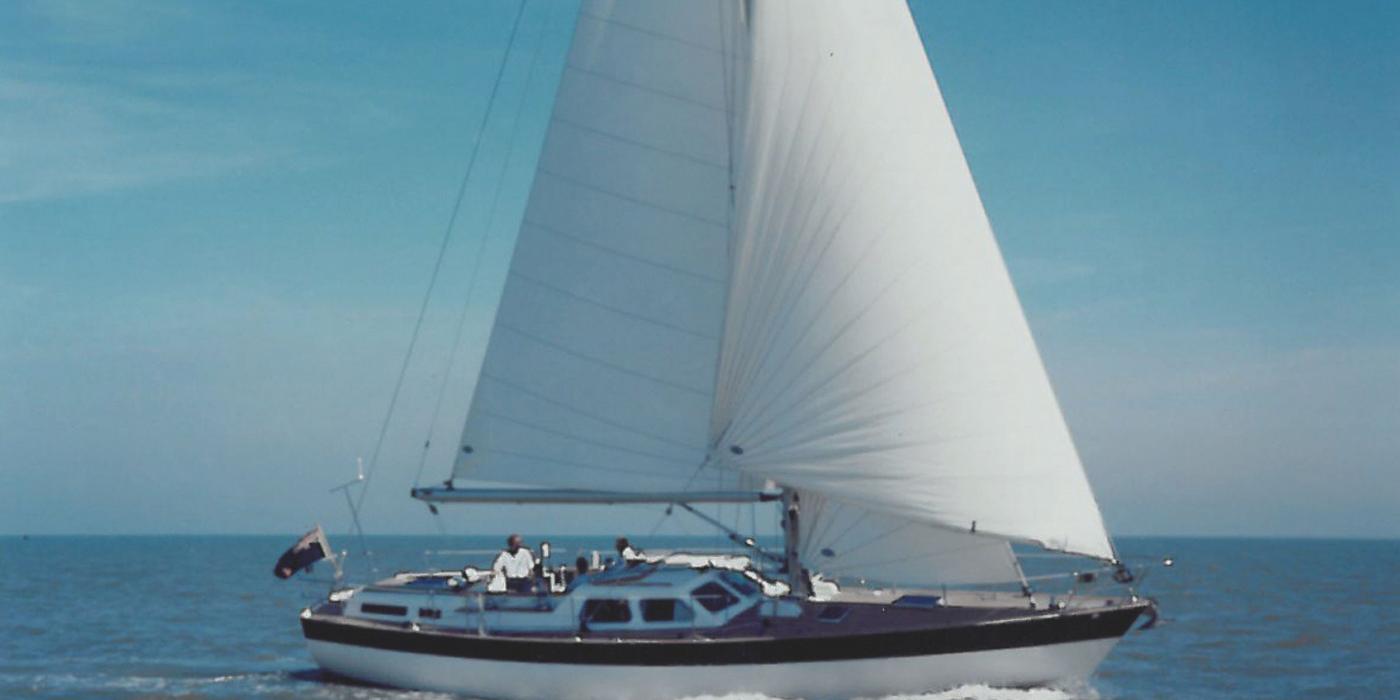 Oyster 46 Sailing v2