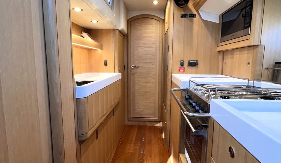 Oyster 475 Aquene Gallery 15