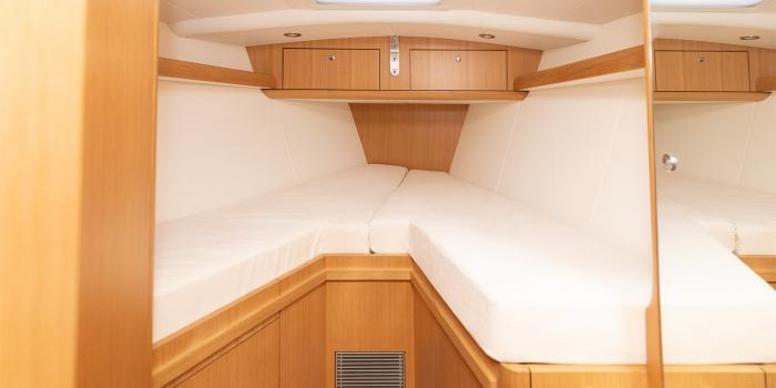 Oyster 475 Forward Double