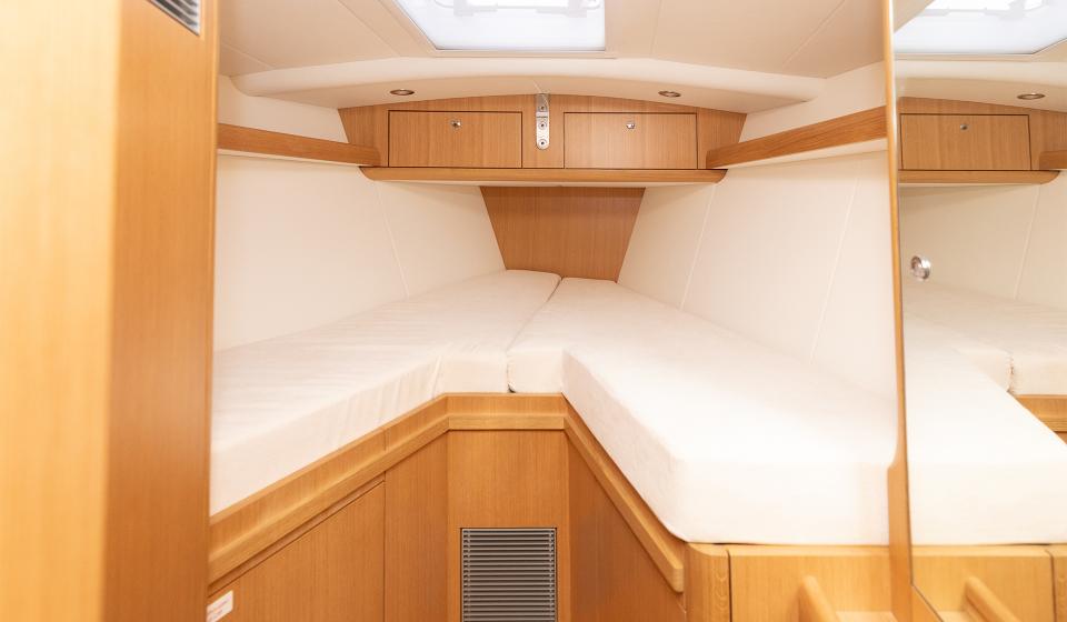 Oyster 475 Forward Double