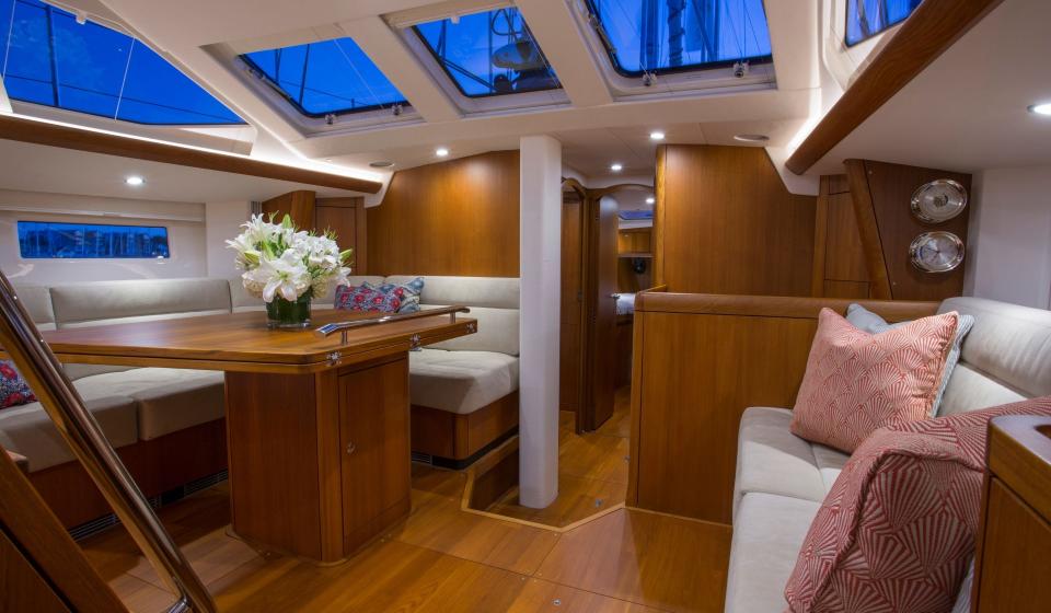 Oyster 475 Saloon v2