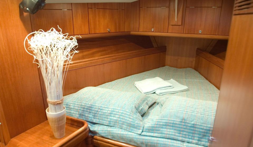 Oyster 485 Forward Double