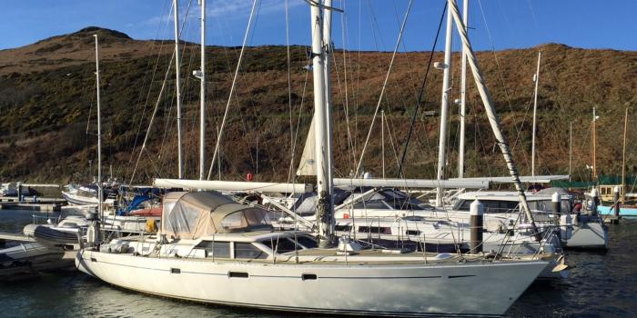 Oyster 485 Moored