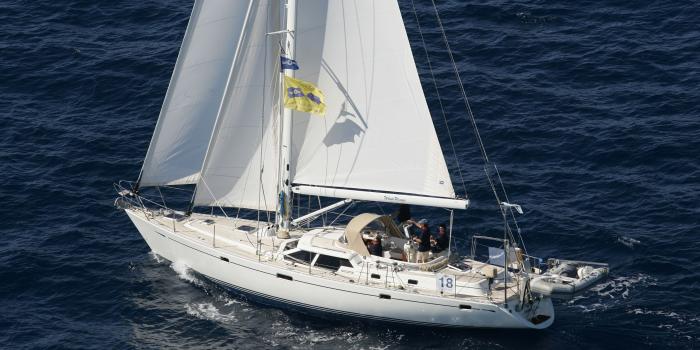 Oyster 485 Sailing 2