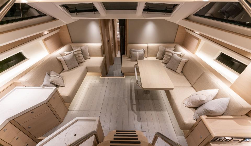 Oyster 495 Gallery 8