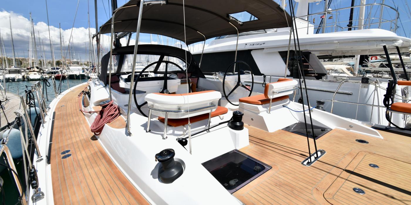 Oyster 495 Tuga gallery 3