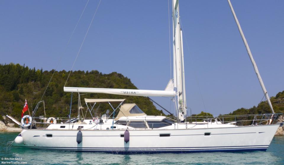 Oyster 53 Sailing 2 v2