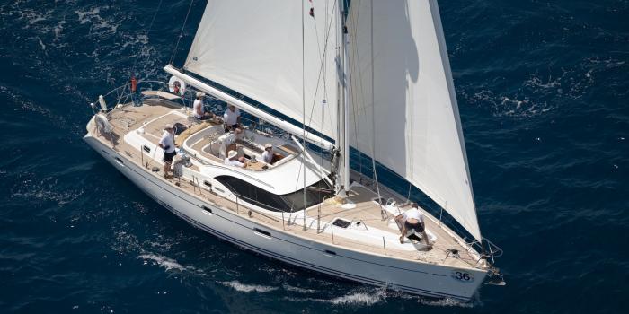 Oyster 53 | Oyster Yachts