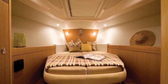 Oyster 54 Forward Double