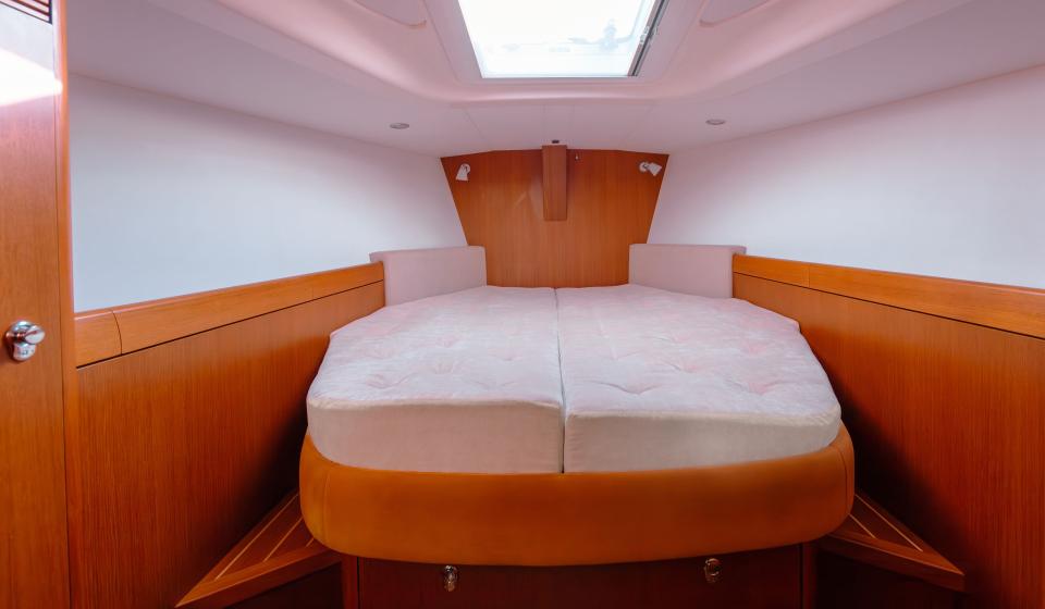 Oyster 54 Gallery 11 v2