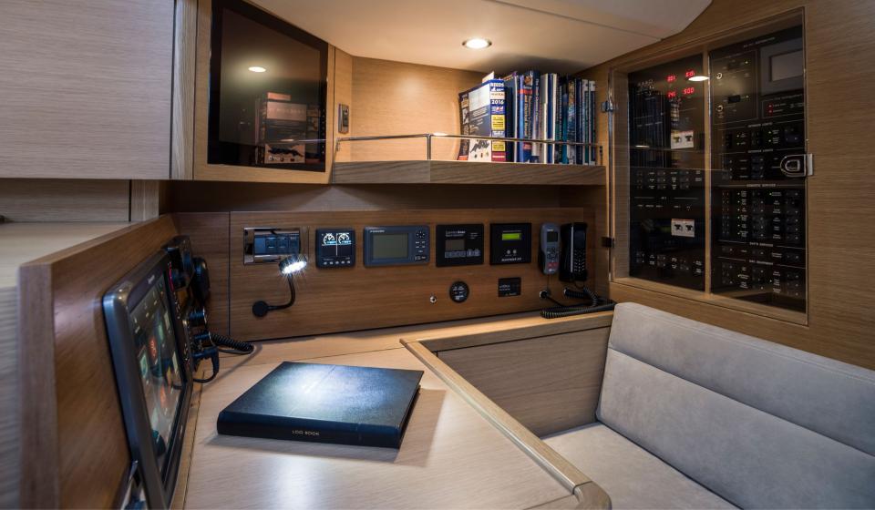 Oyster 545 Chart Table v2