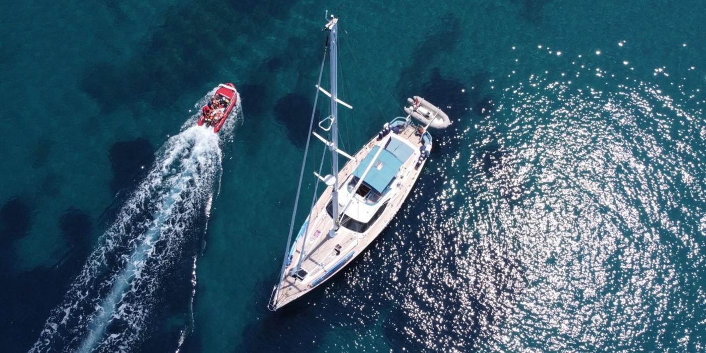 Oyster 56 Anchored v2