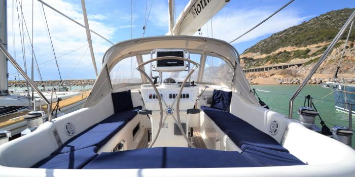 Oyster 56 Cockpit v4