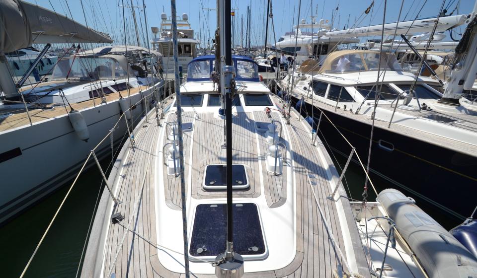 Oyster 56 | Oyster Yachts