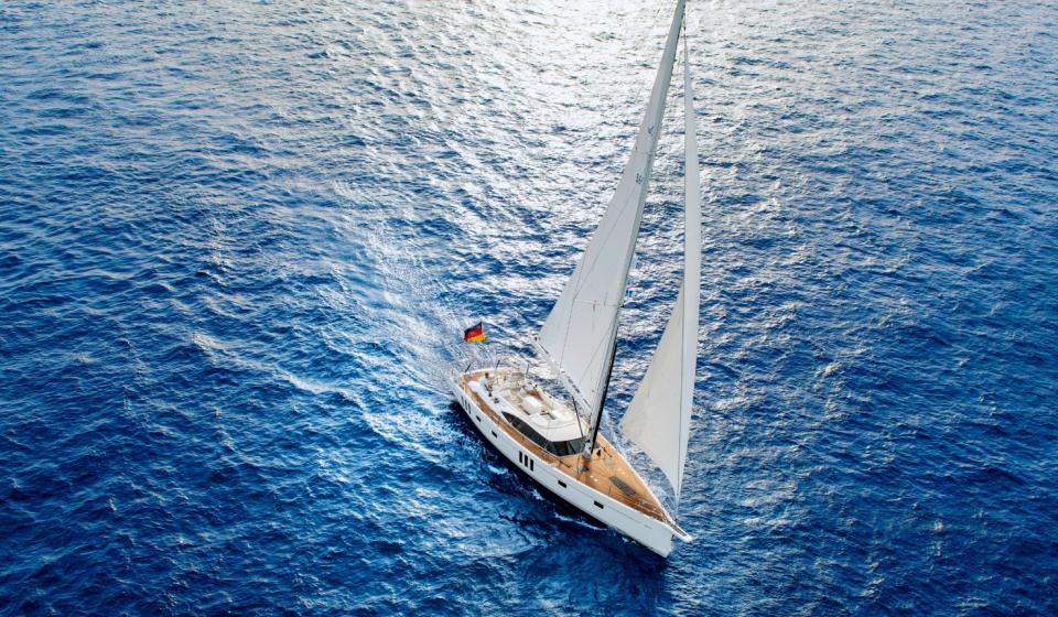 Oyster 565 Cruising 6