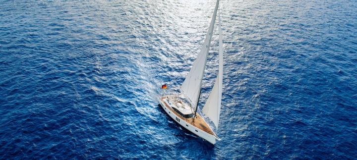 Oyster 565 Cruising 6