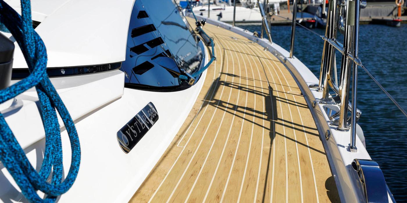 Oyster 565 Gallery 15