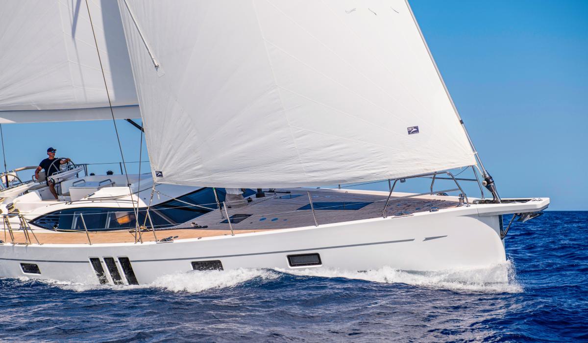 Oyster 565 Series II Exterior Bluewater Sailing 6