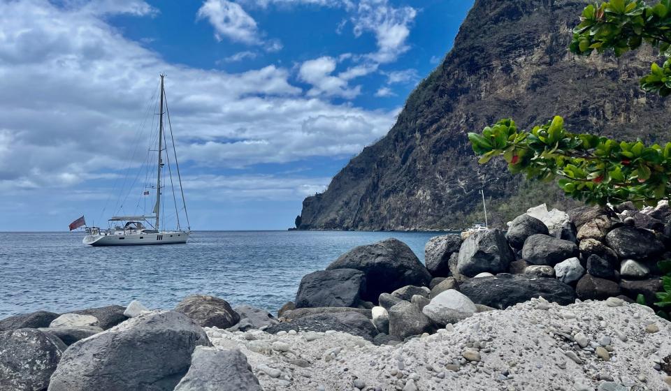 Oyster 575 Anchored 1