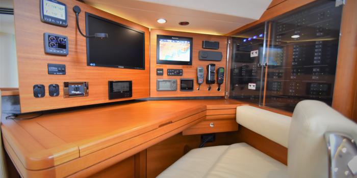 Oyster 575 Chart Table v3