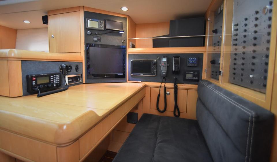 Oyster 575 Chart Table v6