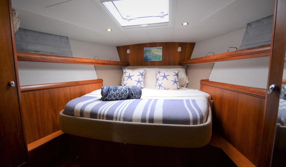 Oyster 575 Forward Double v4