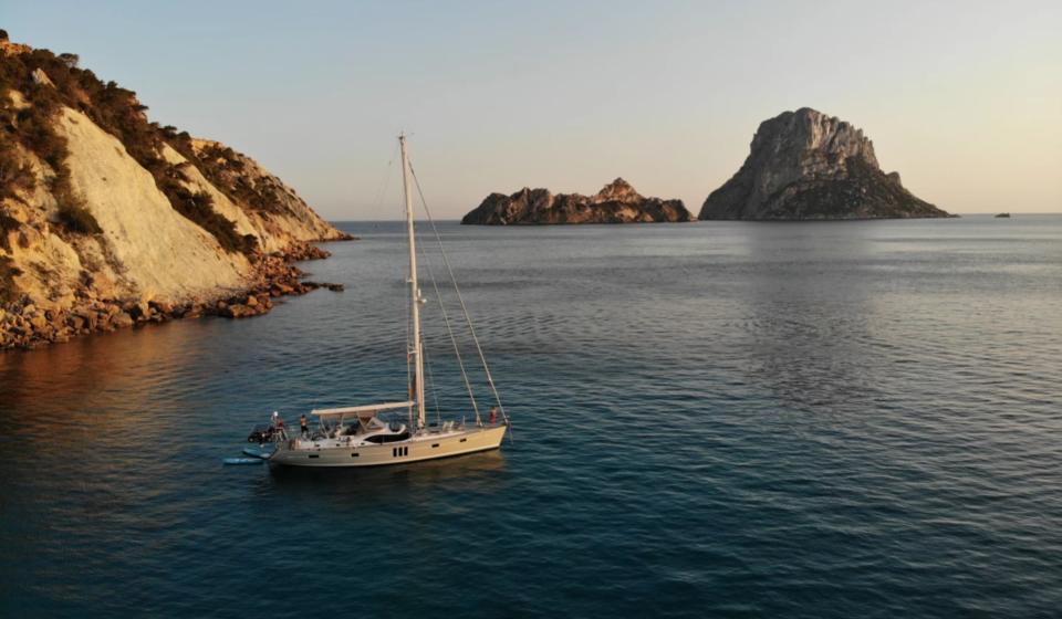 Oyster 575 Gallery 3