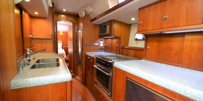 Oyster 575 Galley v8