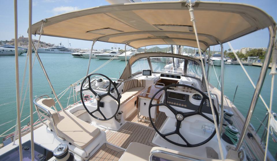 Oyster 575 Helm and Cockpit