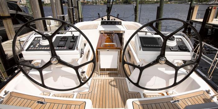 Oyster 575 Helm and cockpit v3