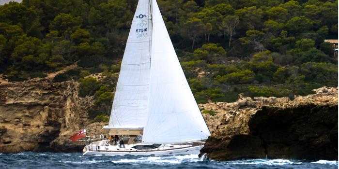 Oyster 575 Sailing 4