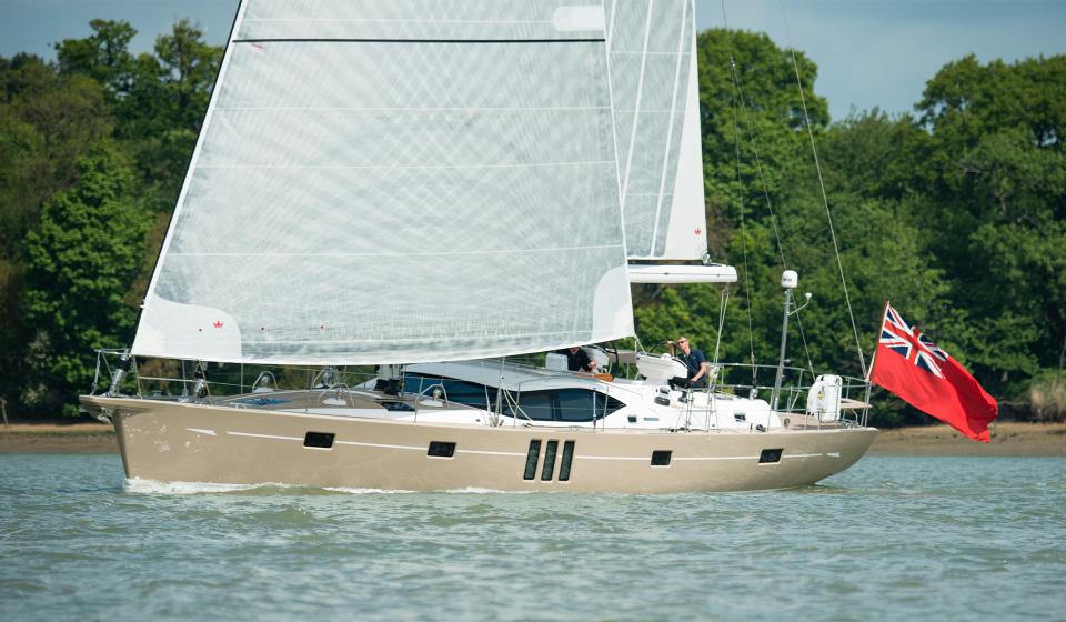 Oyster 575 Sailing v3