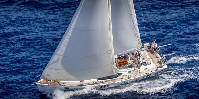 Oyster 575 Sailing v6