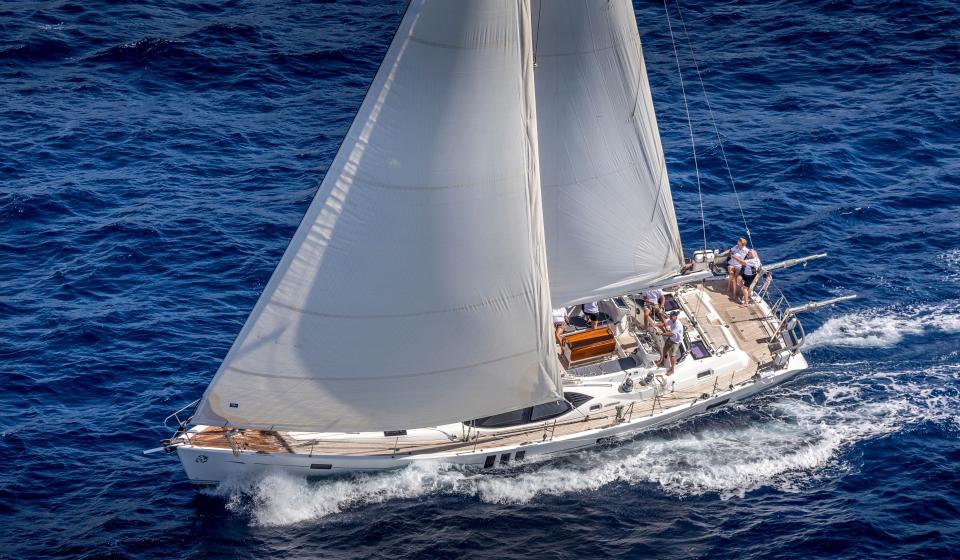 Oyster 575 Sailing v6