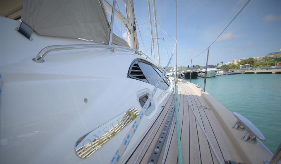 Oyster 575 Starboard Side Decks v2