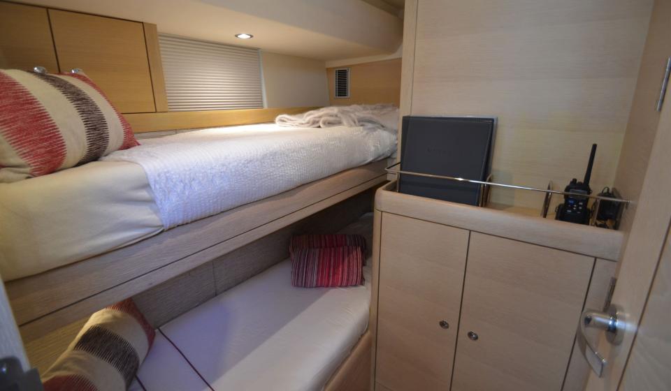 Oyster 575 Starboard Twin Cabin