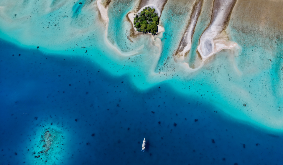 Oyster 595 Carina Drone View Oyster World Rally French Polynesia