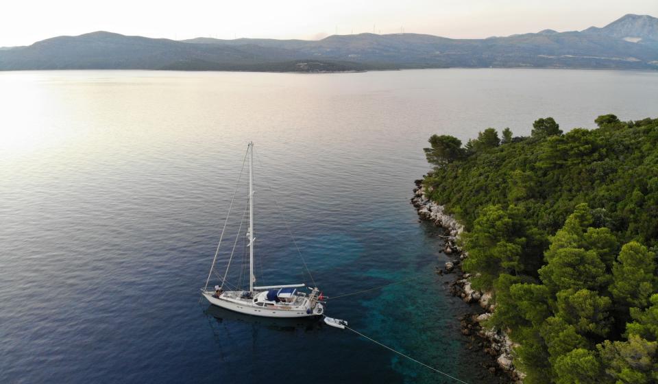 Oyster 61 Gallery 12