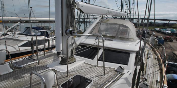 Oyster 61 Mast and coachroof