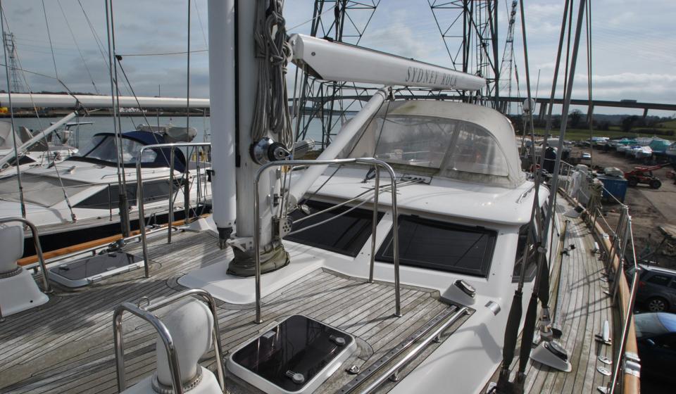 Oyster 61 Mast and coachroof