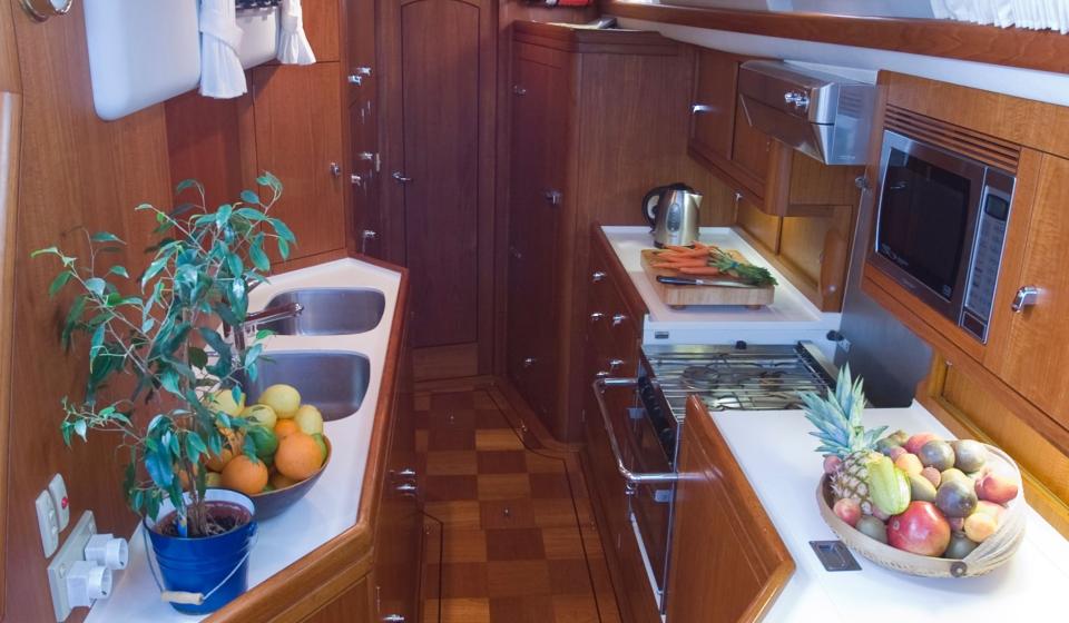 Oyster 62 Galley v3