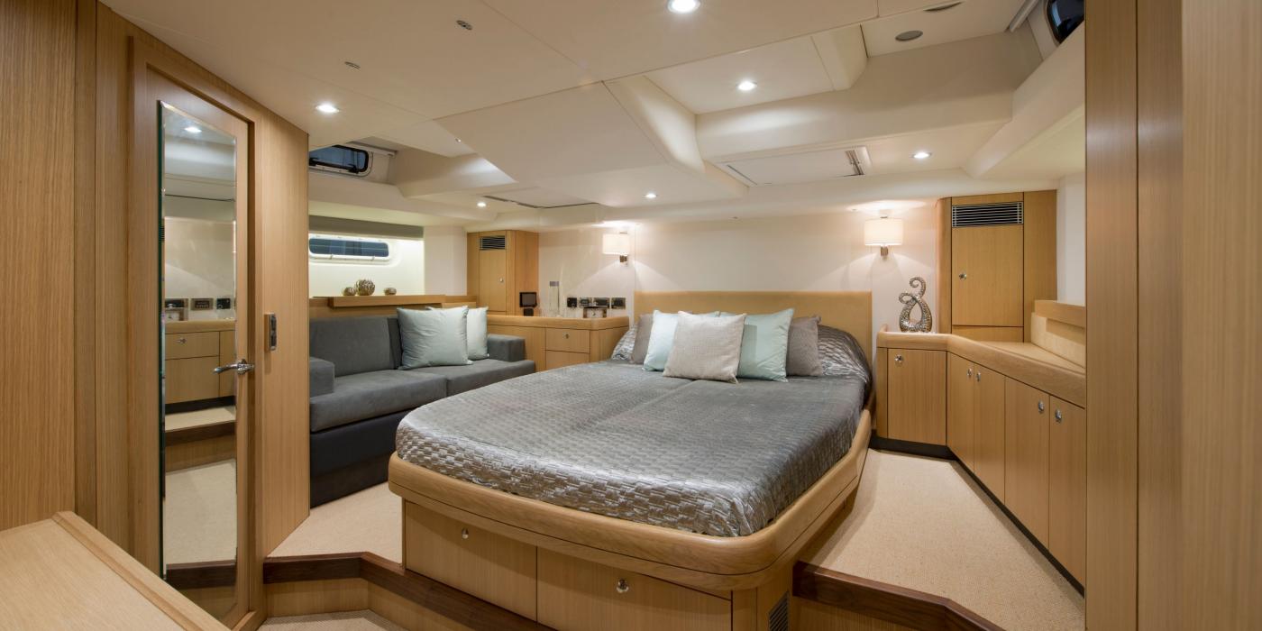 Oyster 625 Master Cabin v4
