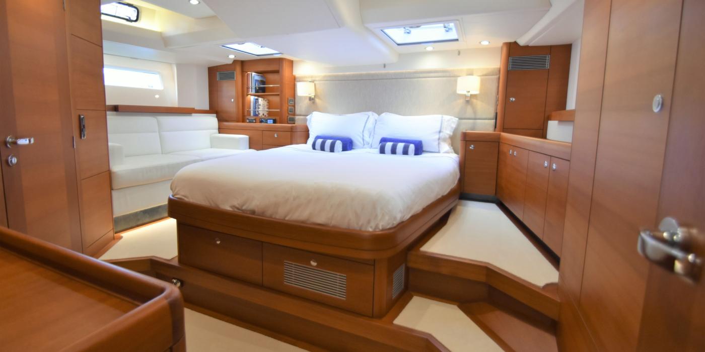 Oyster 625 Owners Stateroom v2