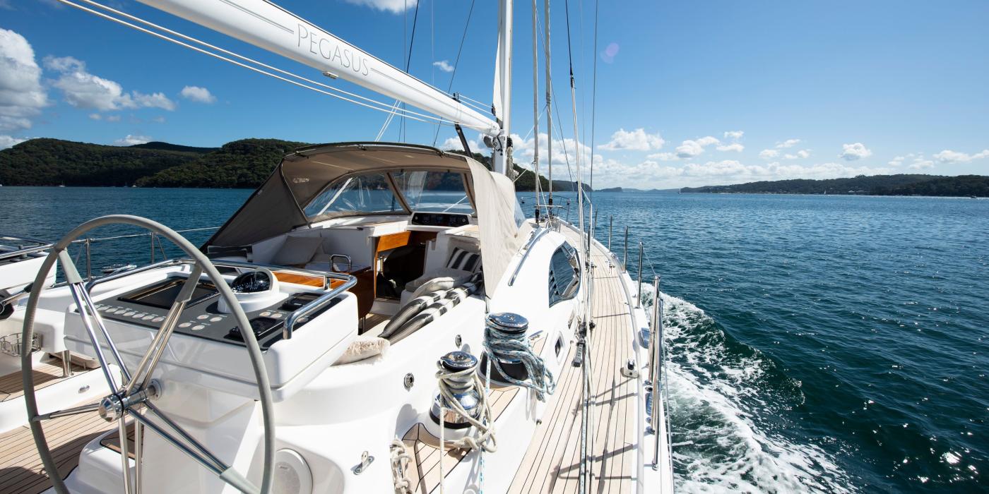 Oyster 625 Sailing v4