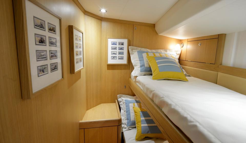 Oyster 625 Twin Cabin