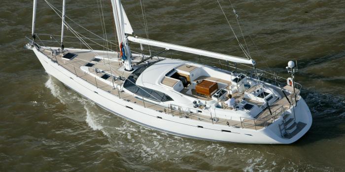 Oyster 655 Deck Aerial