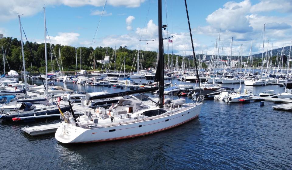 Oyster 655 Gallery 8 v2