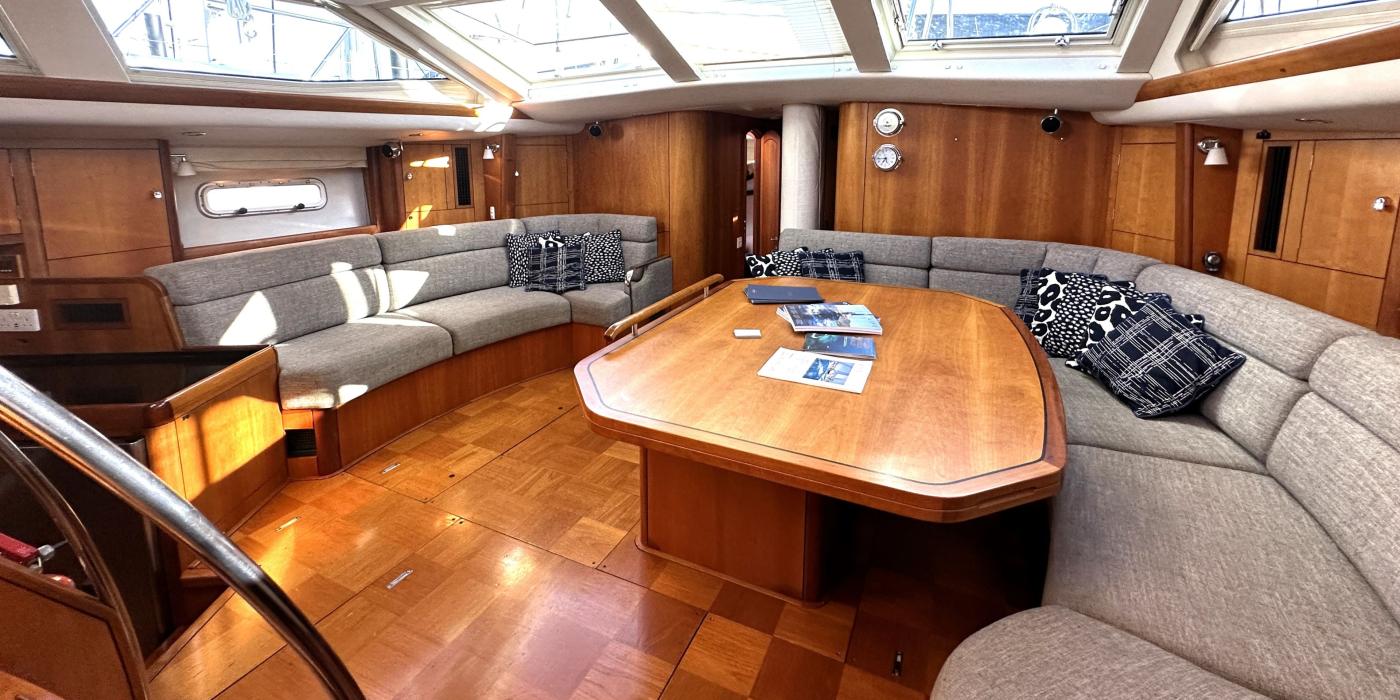 Oyster 655 Interior 3